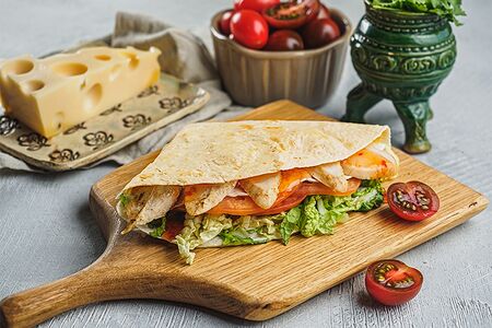 Эчпочмакфреш с запеченной курицей и овощами