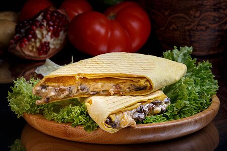 Жюльен в лаваше L