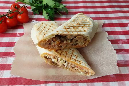 Шаурма классическая на углях