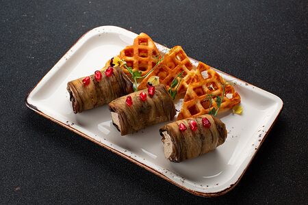 Баклажаны с орехами