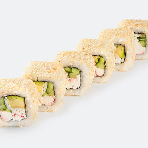 Ролл Калифорния в кунжуте