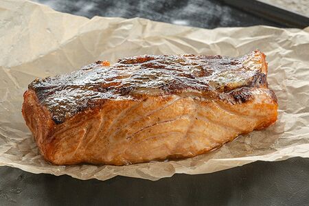 Стейк из лосося на гриле