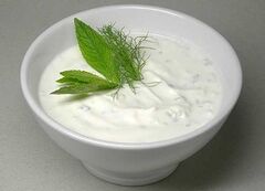 Сливочно-чесночный соус для пиццы