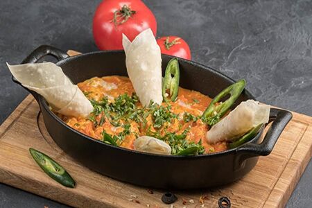 Яичница с бакинскими томатами