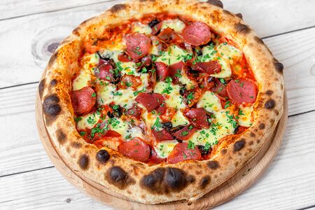 Пицца мясная