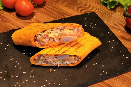 Шаурма сырный Джо со свининой