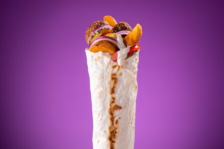 Деревенская шаверма с фалафелем