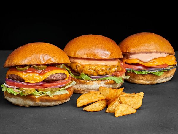 Элан Бургерс