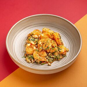 Хрустящие креветки с соусом чили