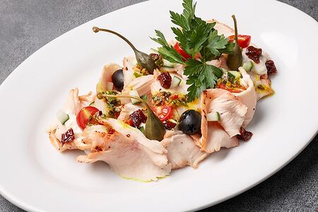 Филе индейки с соусом вителло тонатто