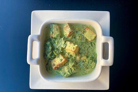 Шпинат с сыром