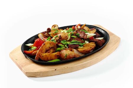 Горячая сковородка с говядиной