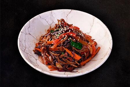 Лапша с овощами