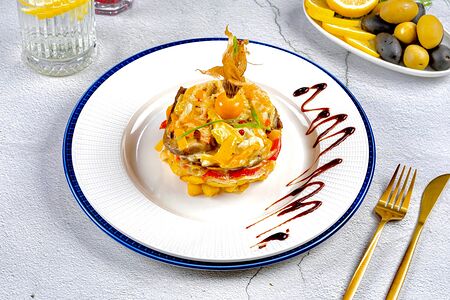 Говяжий язык в винном соусе