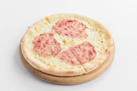 Пицца с ветчиной детская на сливочной основе