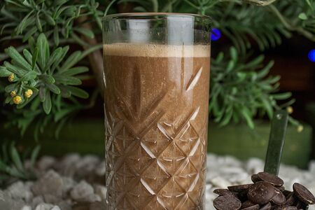 Протеиновый коктейль с шоколадом и бананом