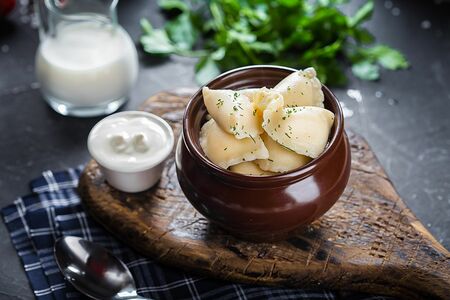 Вареники домашние с картофелем и грибами