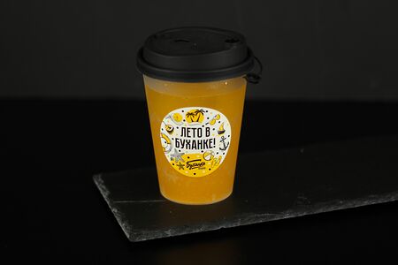 Лимонад Манго-маракуйя