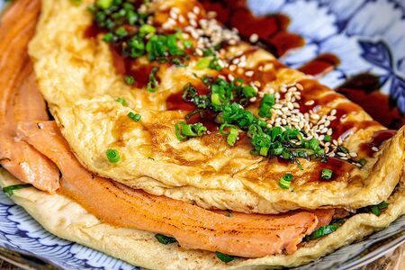 Омлет с лососем