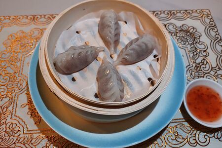 Димсам с говядиной