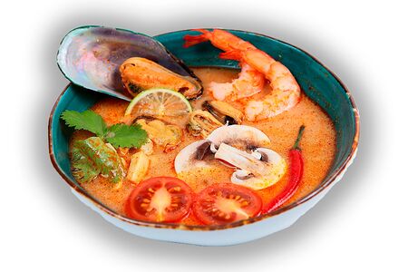 Том ям с морепродуктами