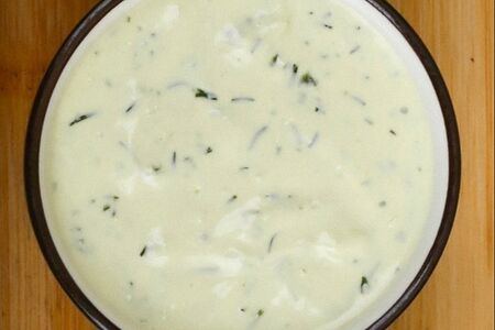 Соус сметанно-чесночный