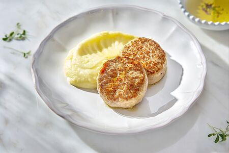 Куриные котлетки детские с пюре