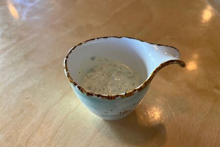 Сметано-чесночный соус