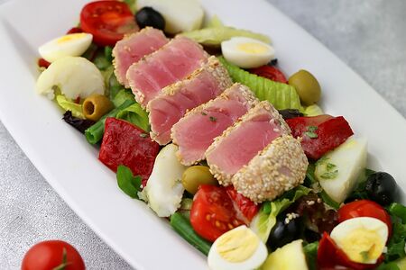 Нисуаз с тунцом