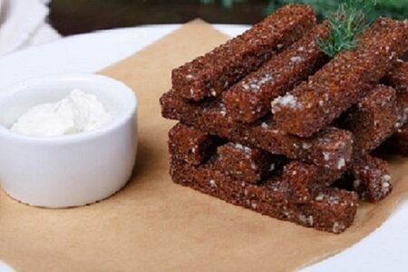 Гренки чесночные