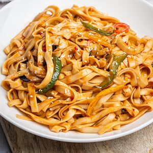 Ուդոն հավի մսով