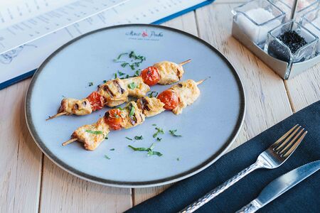 Мини-шашлычок из цыпленка