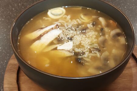 Рамен с курицей