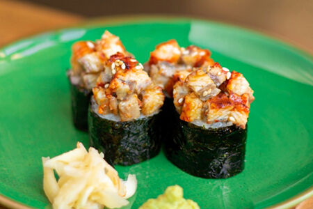 Тартар-ролл с угрем