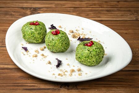 Пхали из шпината