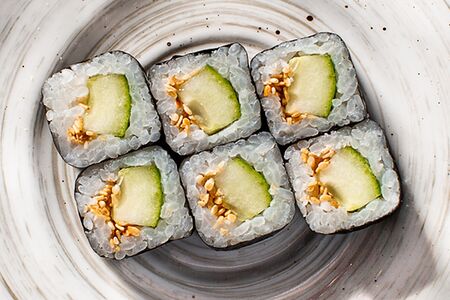 Ролл Огурец