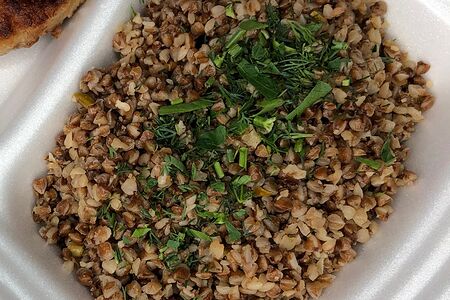 Гречка с луком