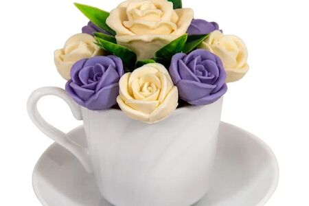 Чайная пара с шоколадными розами