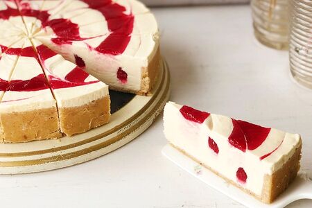 Чизкейк малиновый