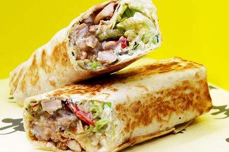 Острая шаурма с курицей