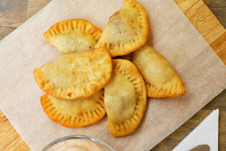 Чебуречки с мясом