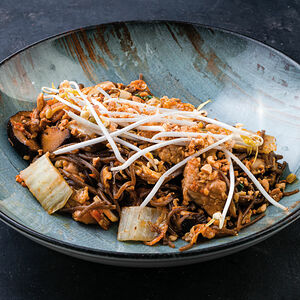 Лапша удон со свининой