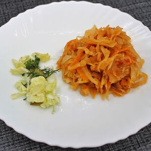 Капуста тушеная