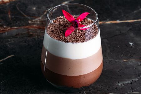 Три шоколада