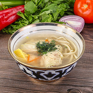 Куриный суп с лапшой