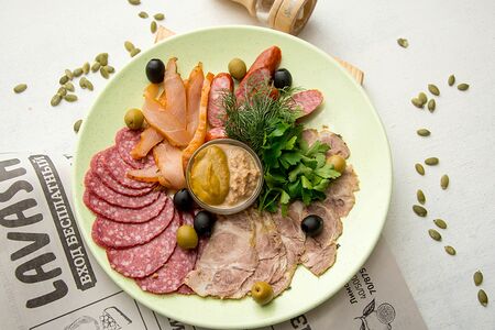 Мясная нарезка