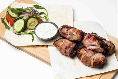 Филе цыпленка в беконе