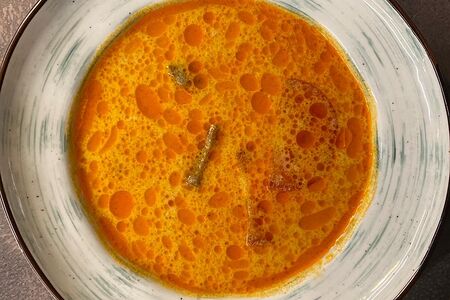 Том ям с курицей