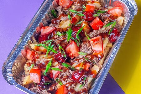 Poutine Рваная говядина