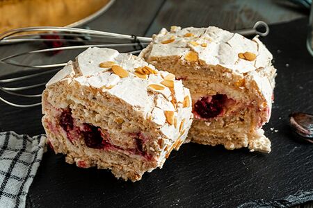 Меренговый рулет